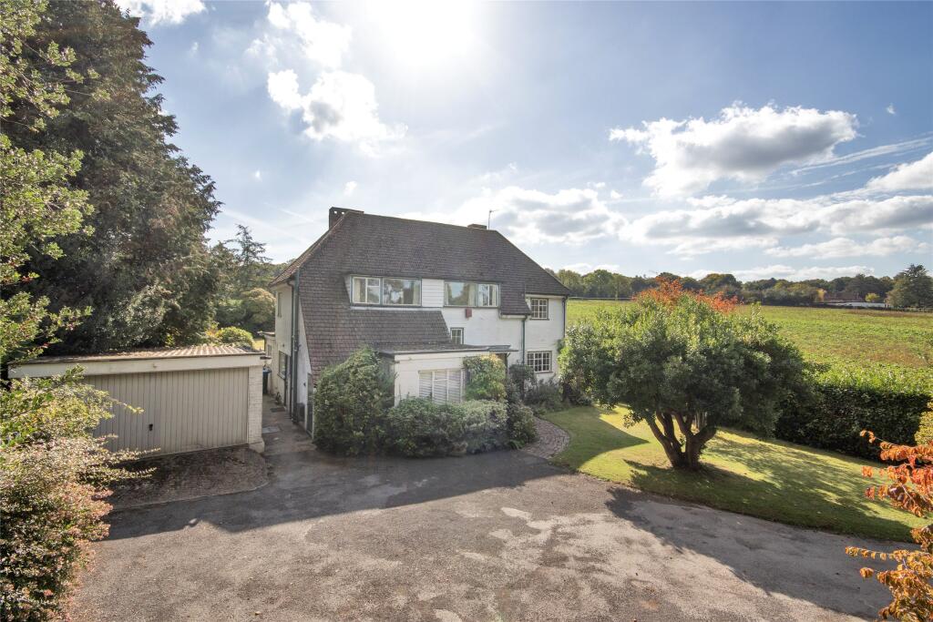 View property at Ridlands Lane, Oxted, Surrey, RH8