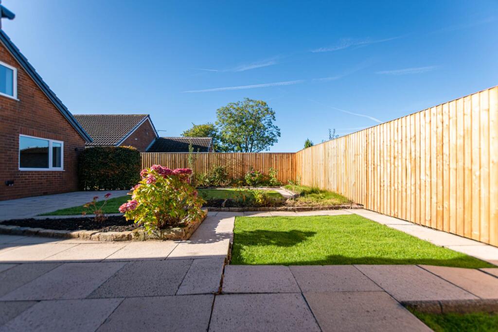 Milbury Drive, Littleborough - Image 19