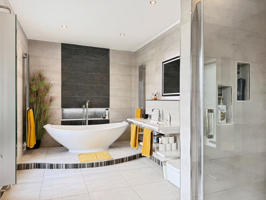 15 Partridge Flatt Road, Bessacarr, Doncaster, South Yorkshire DN4 6SB - Image 12