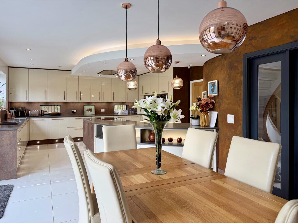 15 Partridge Flatt Road, Bessacarr, Doncaster, South Yorkshire DN4 6SB - Image 4