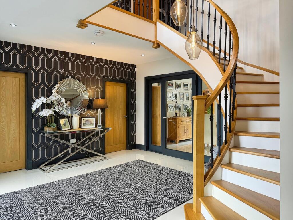 15 Partridge Flatt Road, Bessacarr, Doncaster, South Yorkshire DN4 6SB - Image 8