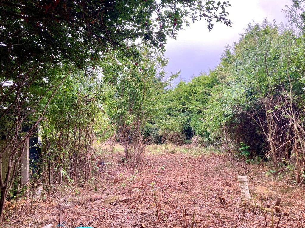 Chester Road, Oakenholt, Flint, Flintshire, CH6 - Image 5