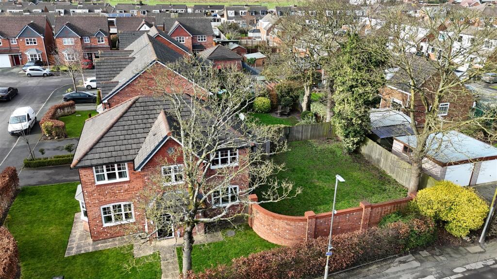 Becconsall Gardens, Hesketh Bank, Preston - Image 2