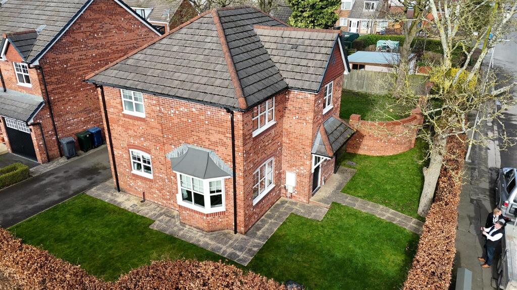 Becconsall Gardens, Hesketh Bank, Preston - Image 3