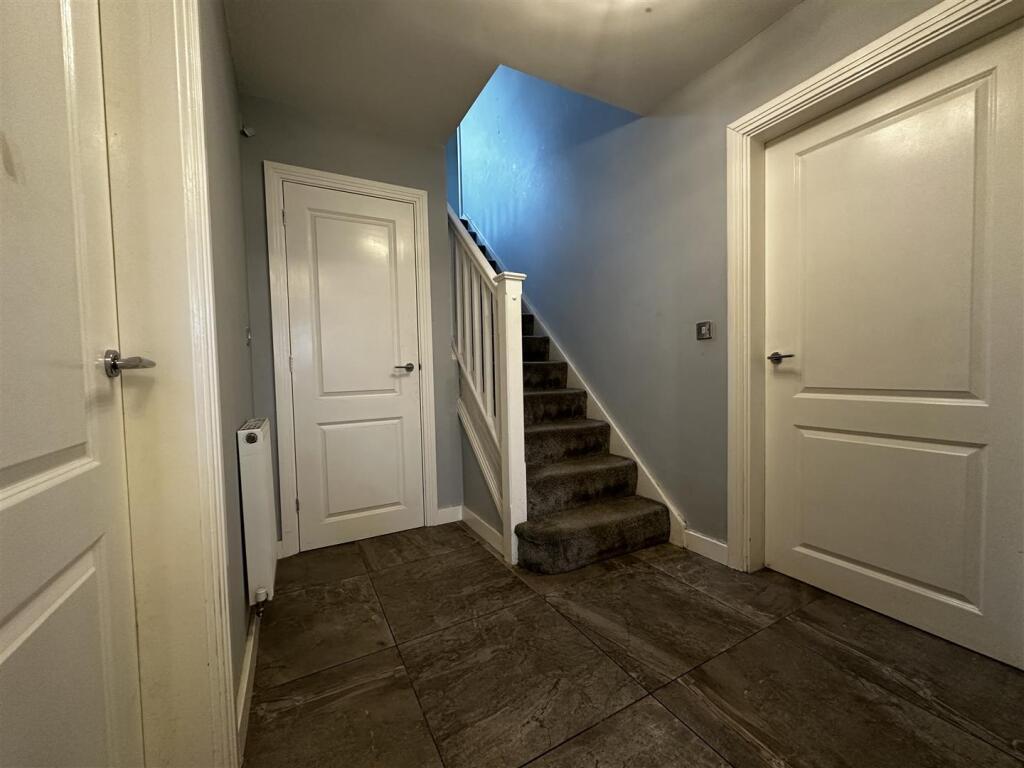 Becconsall Gardens, Hesketh Bank, Preston - Image 6