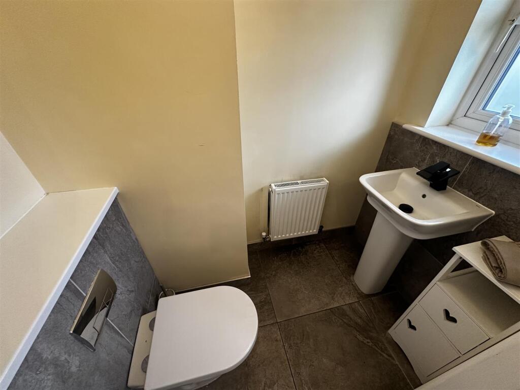 Becconsall Gardens, Hesketh Bank, Preston - Image 7