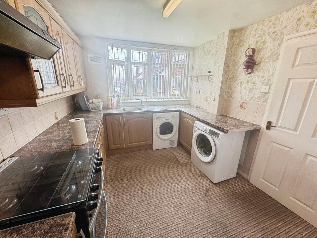 Crail Grove, Birmingham, B43 - Image 4