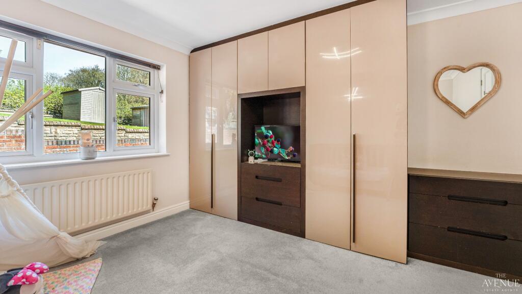 Woodside Lodge, Ramshorn, Oakamoor, Staffordshire. - Image 22