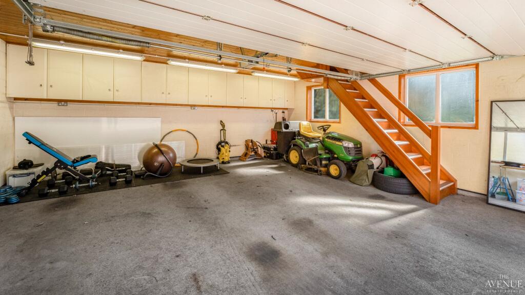 Woodside Lodge, Ramshorn, Oakamoor, Staffordshire. - Image 30