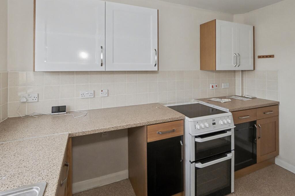 Flat 49, Peregrine Drive, Sittingbourne, ME10 4TZ - Image 7