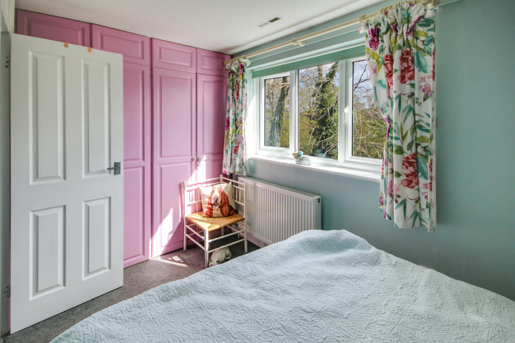 Sycamore Drive, East Grinstead, West Sussex - Image 7