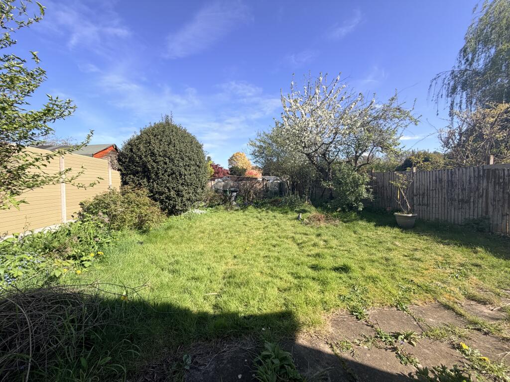 Richmond Way, Croxley Green, WD3 - Image 3