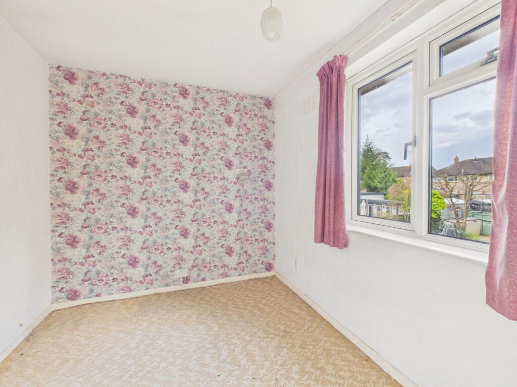 Longfield Road, Horsham, West Sussex. - Image 11