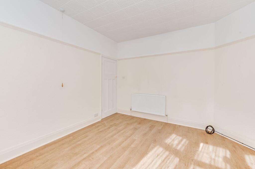 Hutcliffe Wood Road, Sheffield, S8 - Image 10