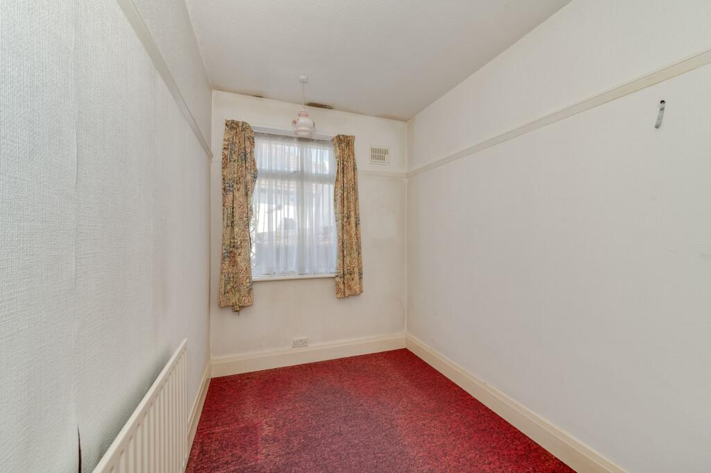Hutcliffe Wood Road, Sheffield, S8 - Image 15