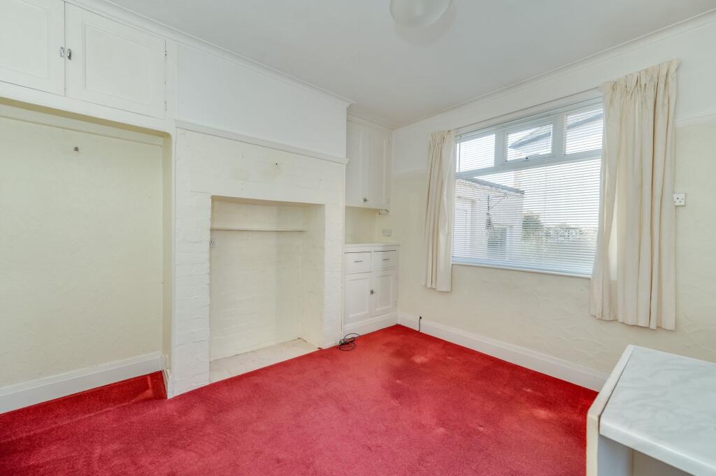 Hutcliffe Wood Road, Sheffield, S8 - Image 5