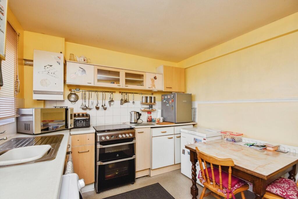 Coach Mews, West End Road, Morecambe, Lancashire, LA4 - Image 9