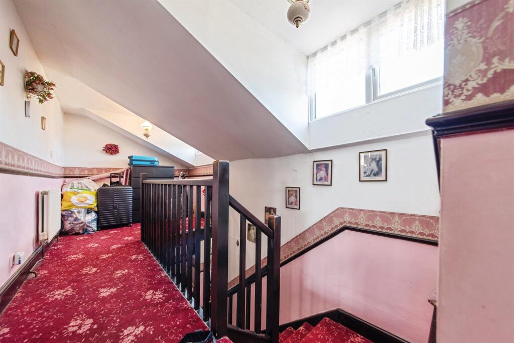 Station Road, Surfleet, SPALDING - Image 11