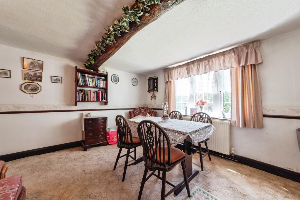 Station Road, Surfleet, SPALDING - Image 9