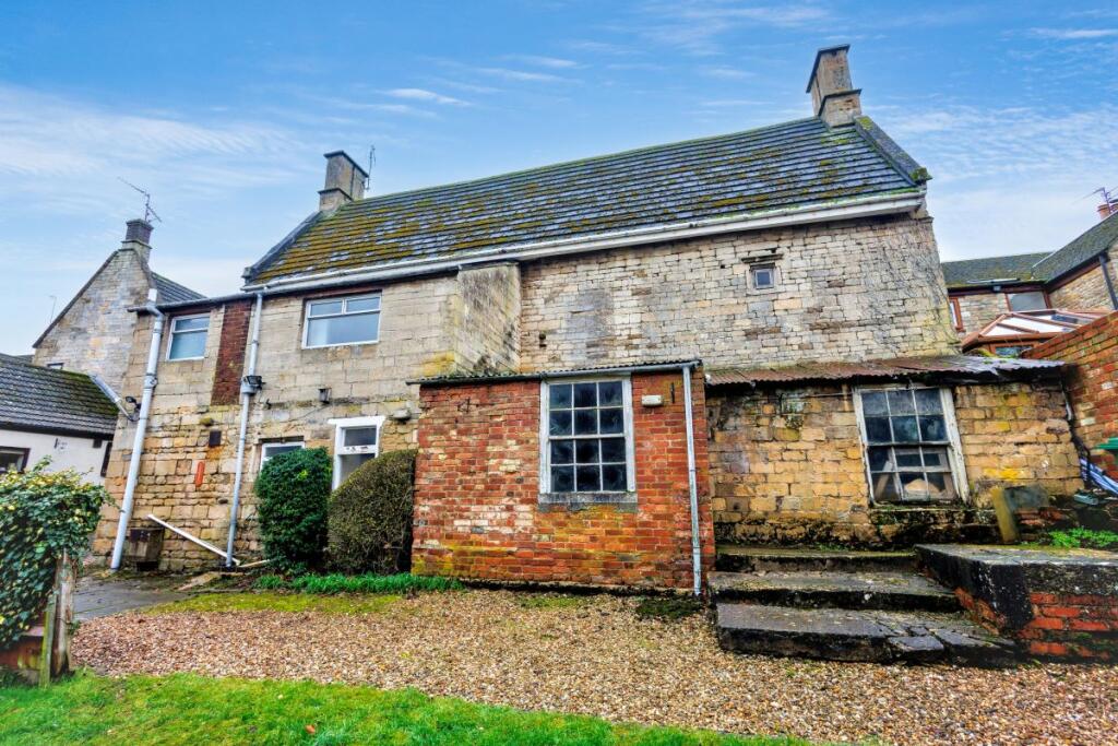 23 Corby Road, Weldon, Corby, NN17 3HS - Image 16