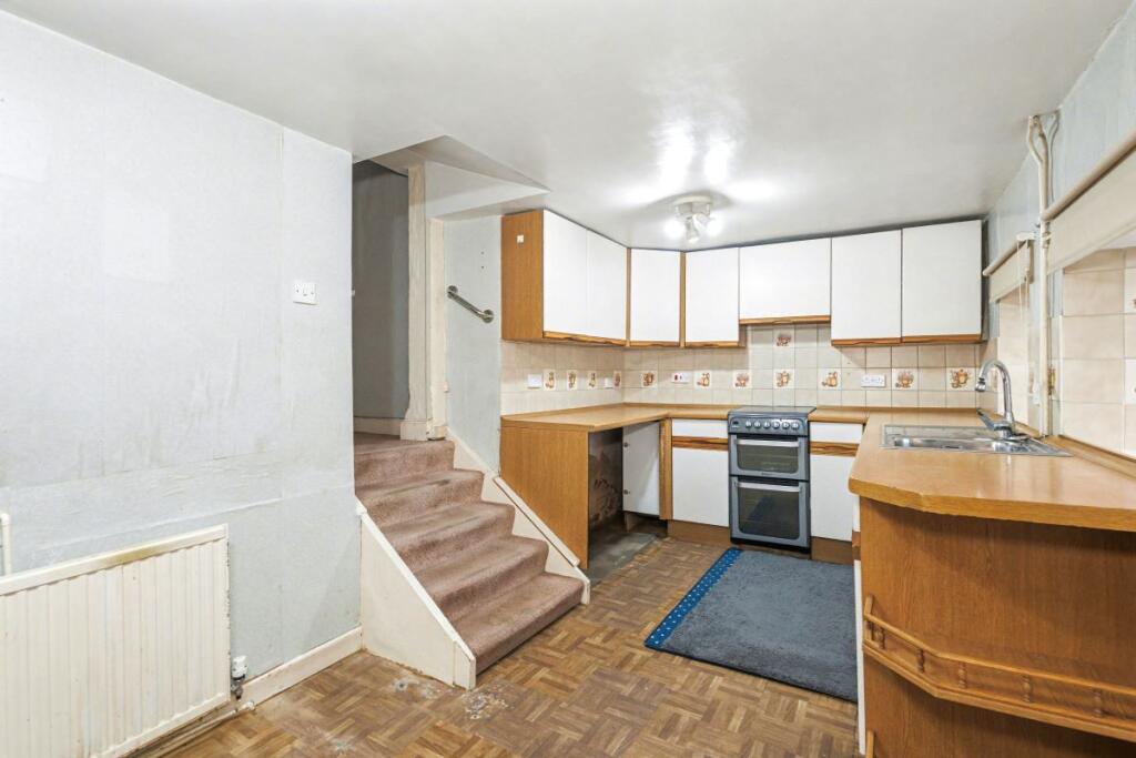 23 Corby Road, Weldon, Corby, NN17 3HS - Image 6