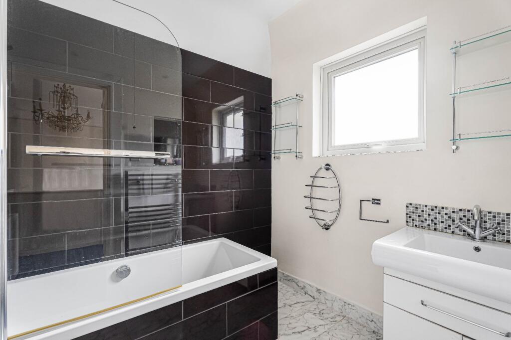 Dorset Drive, Edgware, HA8 - Image 14