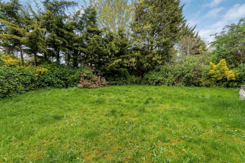 Dorset Drive, Edgware, HA8 - Image 15