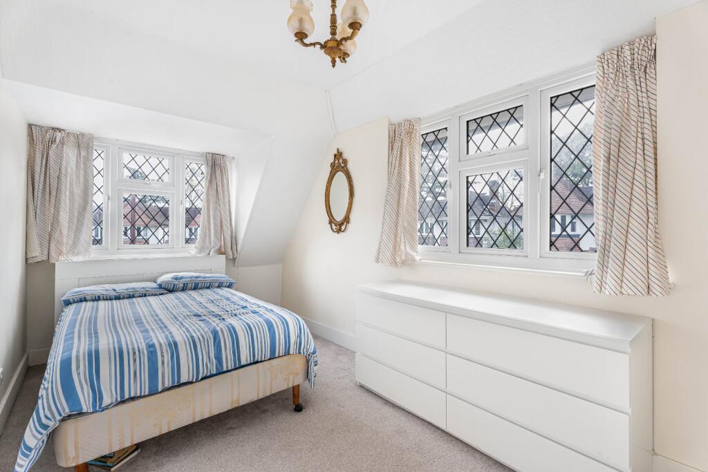 Dorset Drive, Edgware, HA8 - Image 21