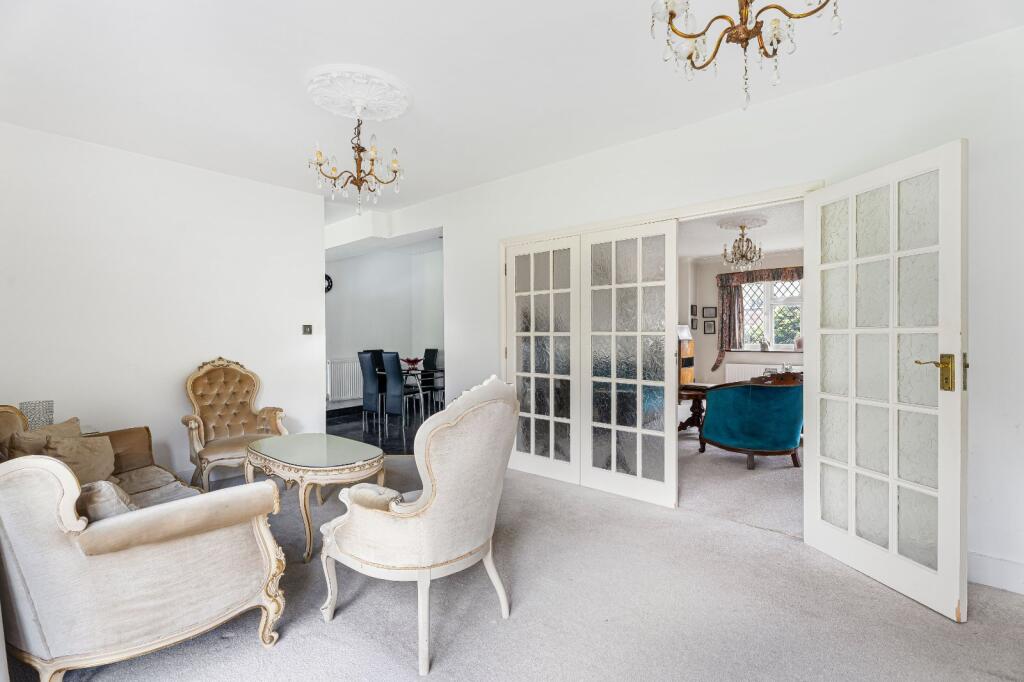 Dorset Drive, Edgware, HA8 - Image 9