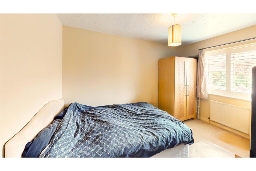 Oak Tree Way, Horsham - Image 26