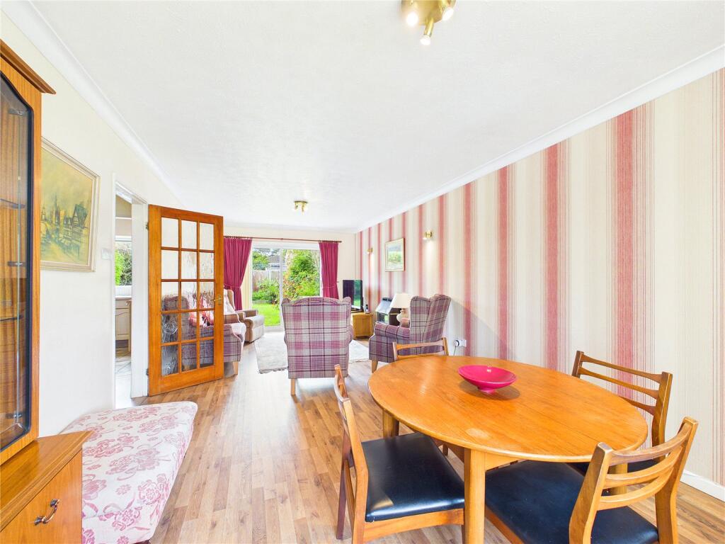 Ascot Close, Fernhill Heath, Worcester, WR3 - Image 2