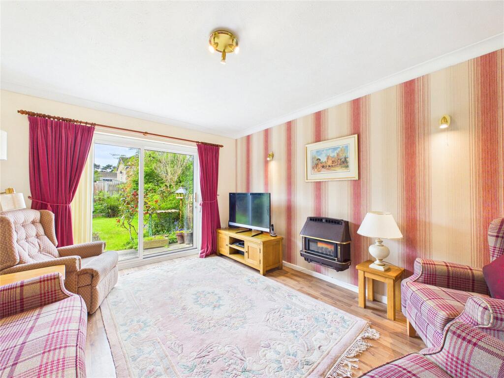 Ascot Close, Fernhill Heath, Worcester, WR3 - Image 8