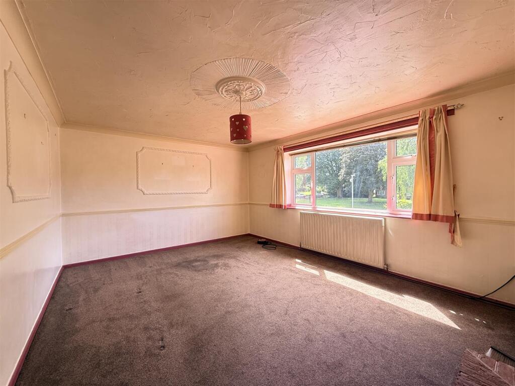 The Broadway, Stourbridge - Image 2
