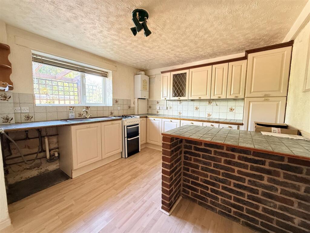 The Broadway, Stourbridge - Image 6