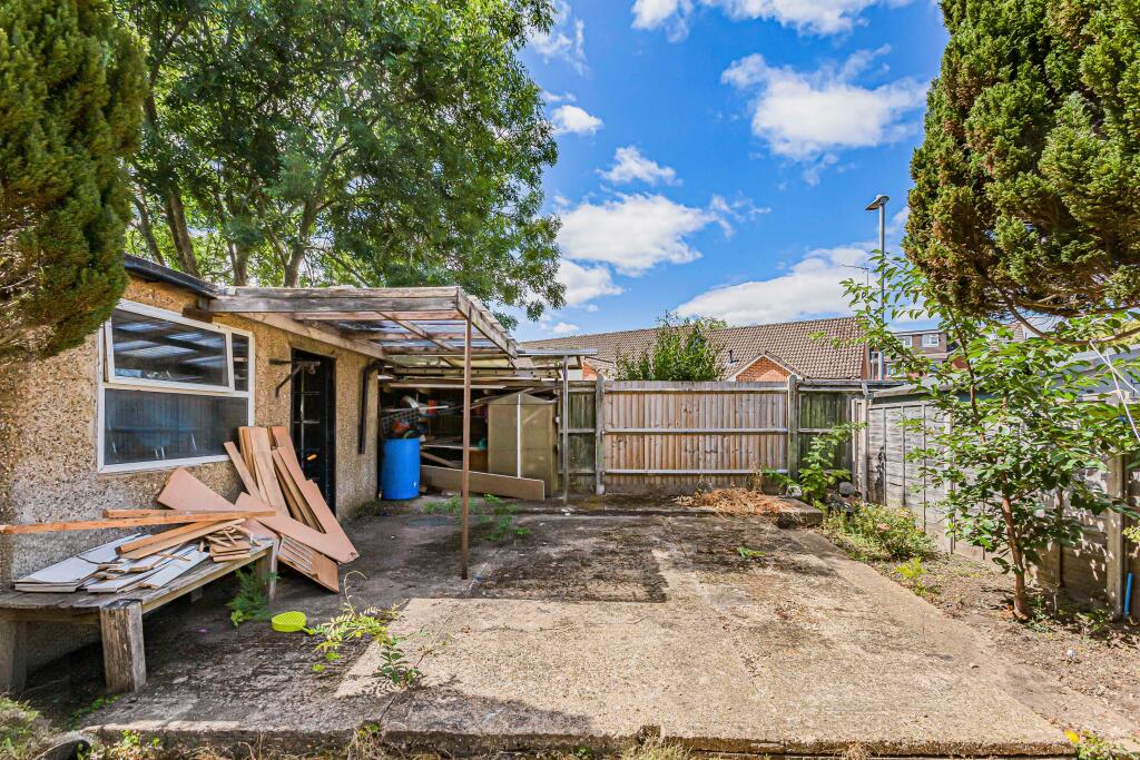 Wallingford Walk, St Albans, AL1 - Image 10