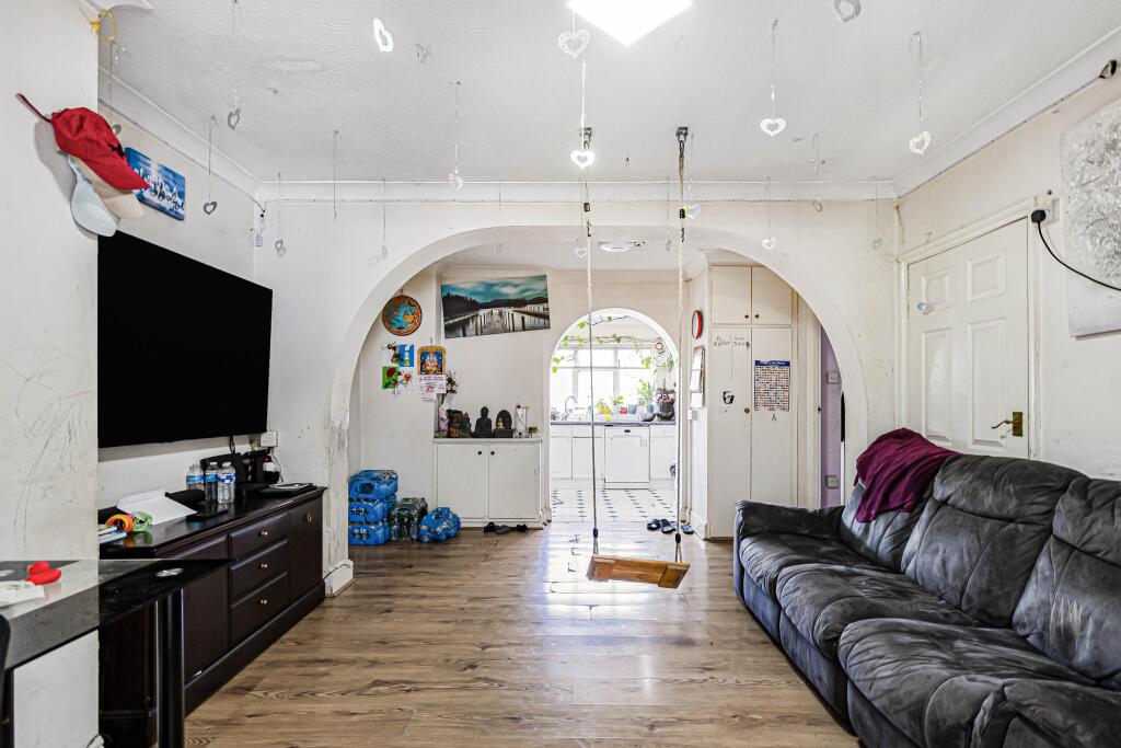 Wallingford Walk, St Albans, AL1 - Image 14