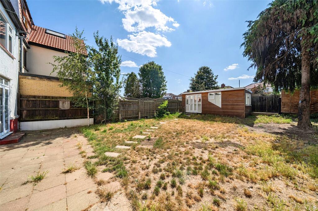 Danson Crescent, Welling - Image 4