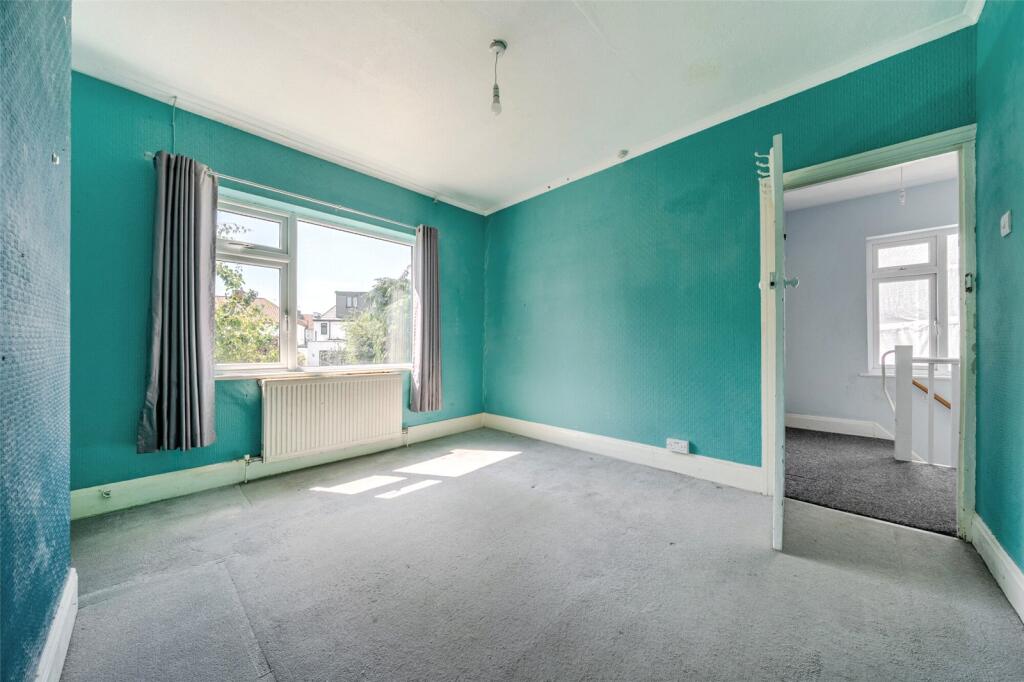 Danson Crescent, Welling - Image 8