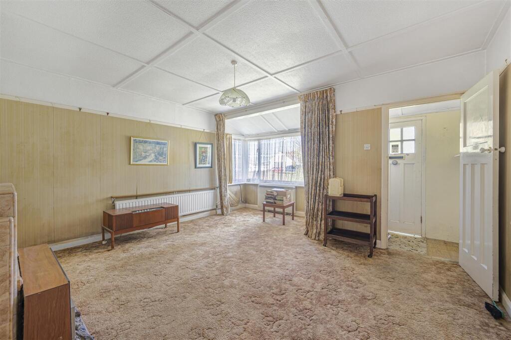 York Road, Peacehaven - Image 2