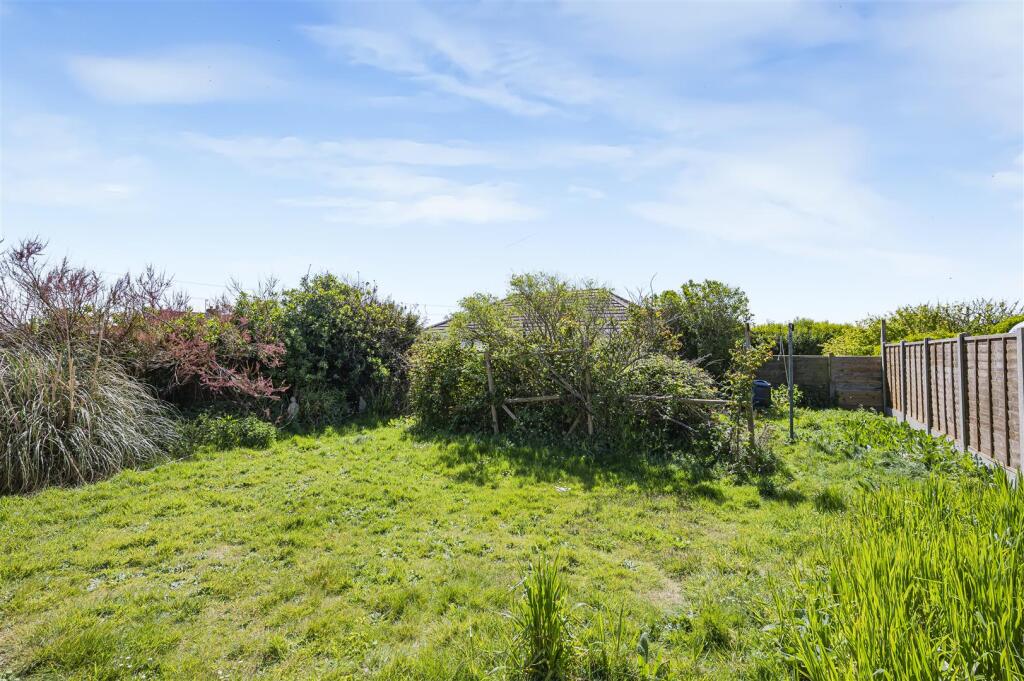 York Road, Peacehaven - Image 5
