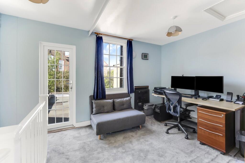Clarence Way, Chalk Farm, NW1 - Image 15