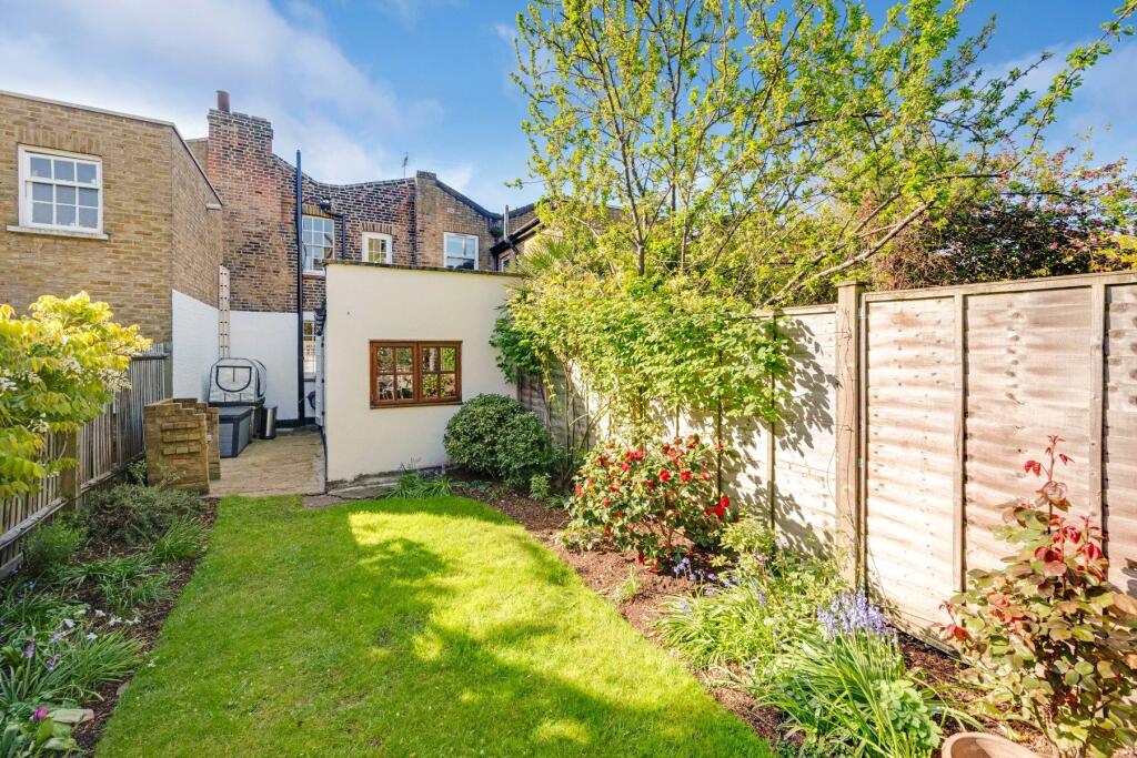 Clarence Way, Chalk Farm, NW1 - Image 2