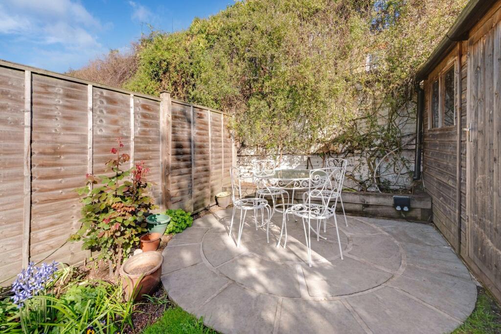 Clarence Way, Chalk Farm, NW1 - Image 9