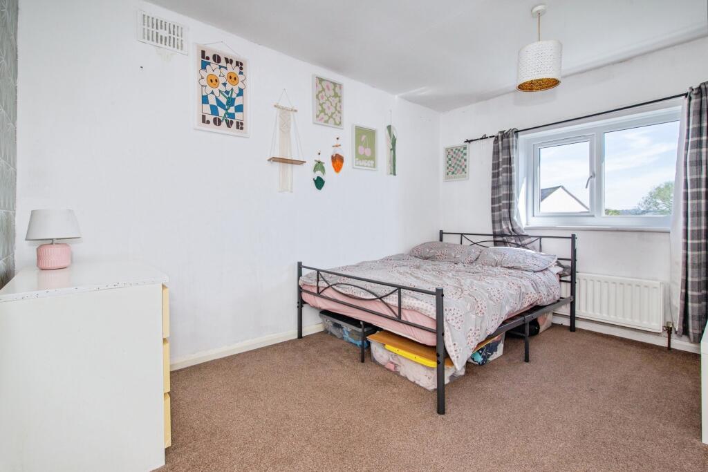 Hallow Drive, Newcastle upon Tyne, NE15 - Image 13