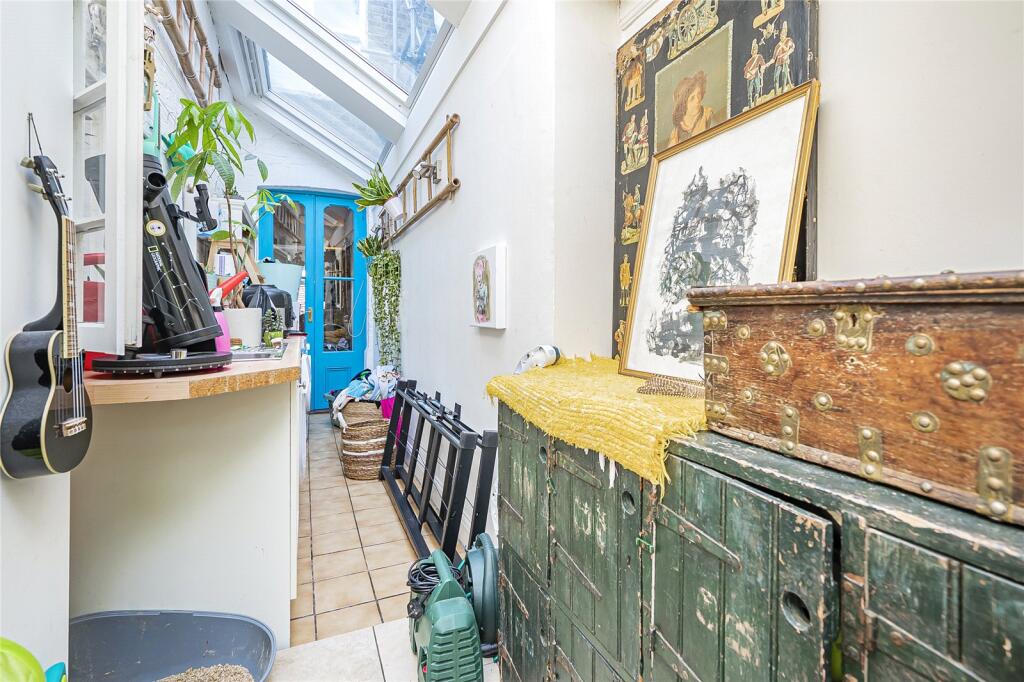 Archway Street, Barnes - Image 4