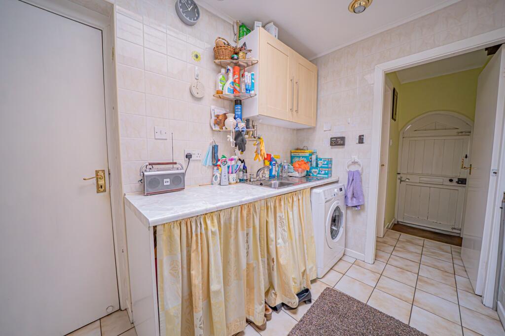 Tilehouse Green Lane, Knowle, B93 - Image 10