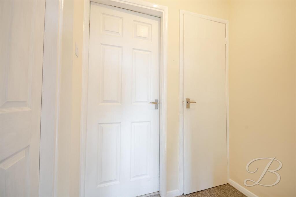 Larwood Crescent, Kirkby-In-Ashfield, Nottingham - Image 10