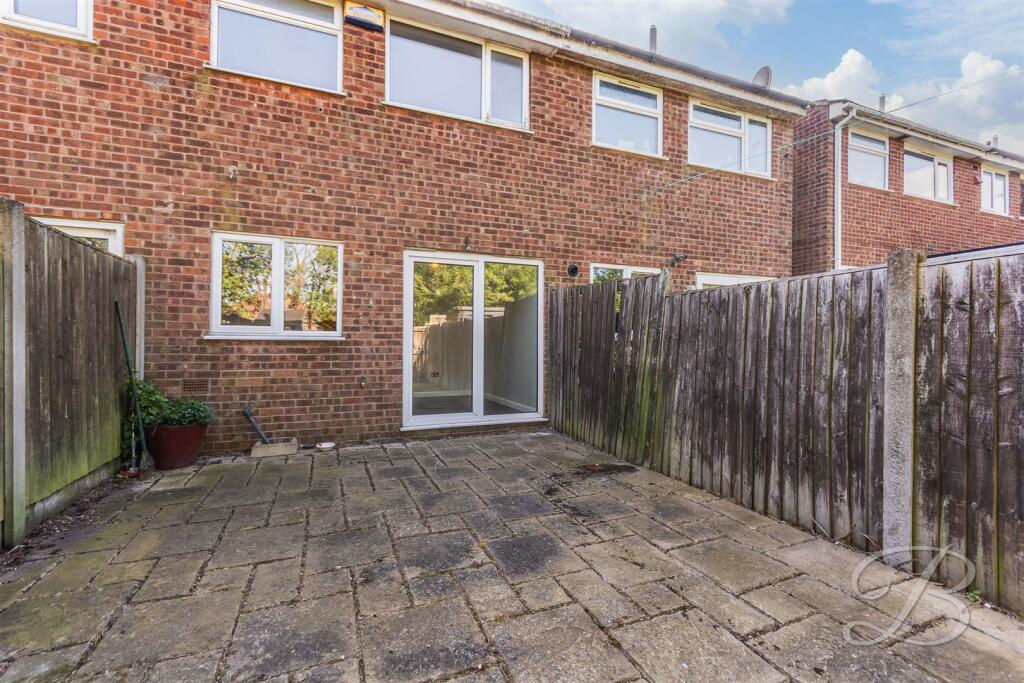 Larwood Crescent, Kirkby-In-Ashfield, Nottingham - Image 19