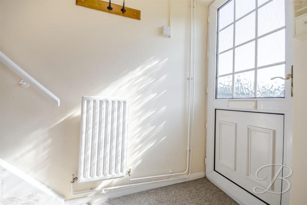 Larwood Crescent, Kirkby-In-Ashfield, Nottingham - Image 8