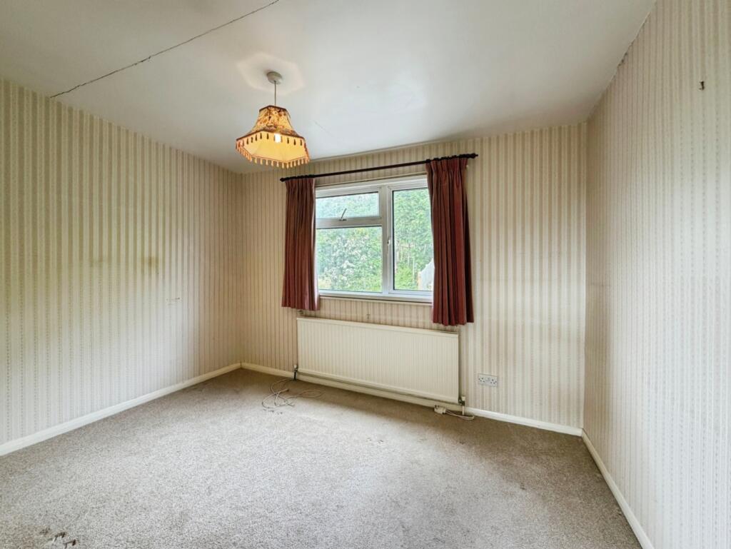 London Road, Hythe - Image 10